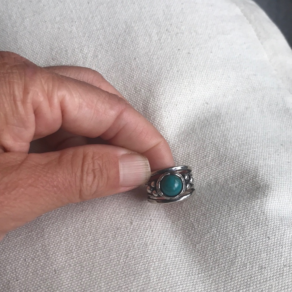 Turquoise stone ring - Picture 2 of 5